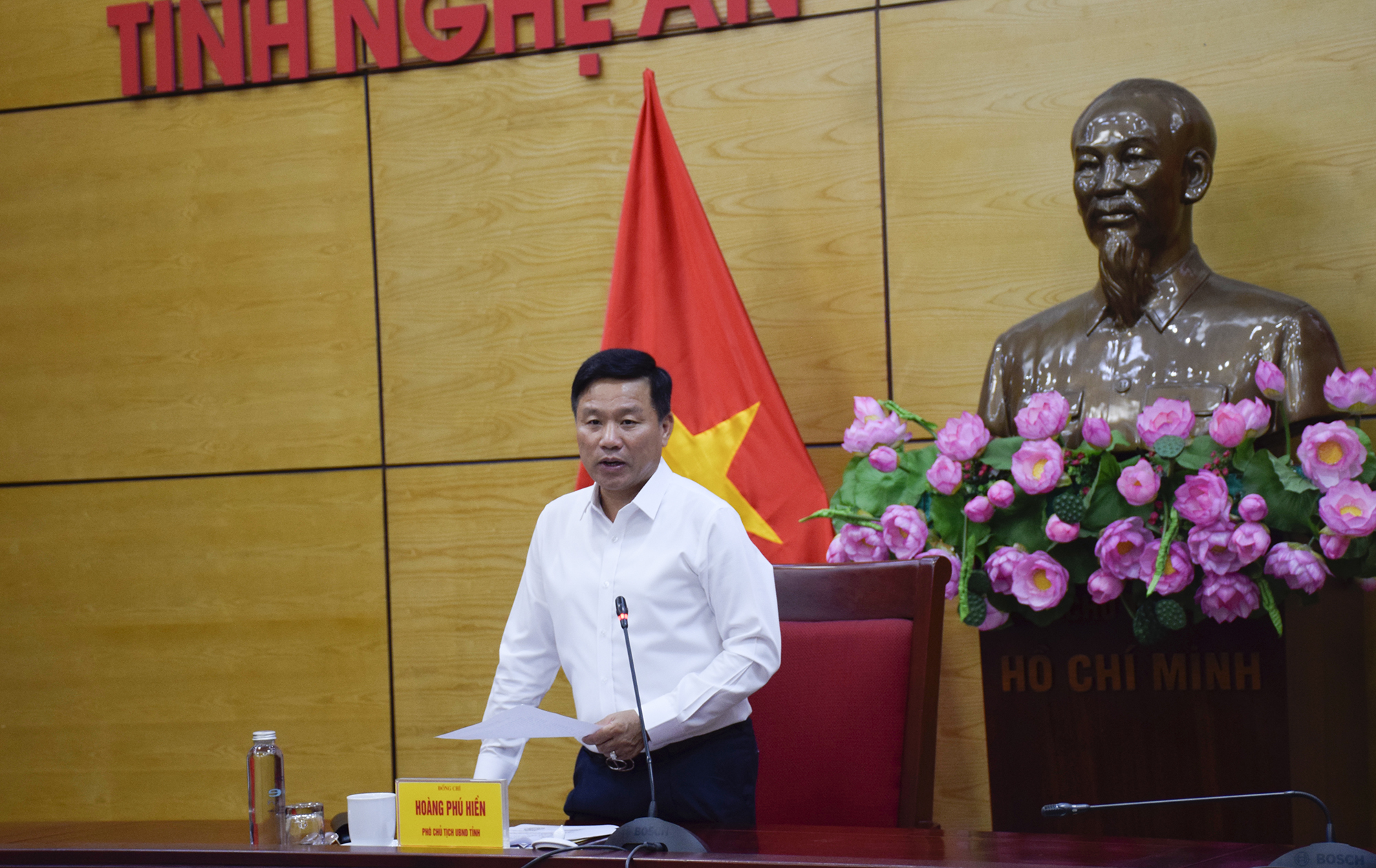 Anh-tin-bai